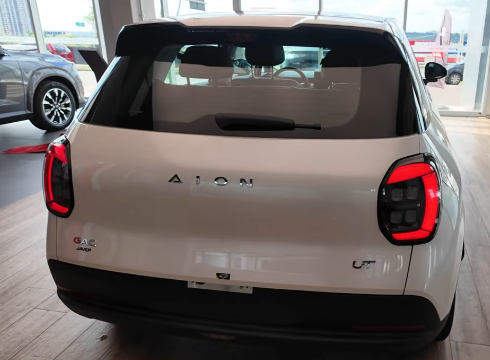 GAC lança Aion UT no Brasil com até 204 cv e preços a partir de R$ 139 mil