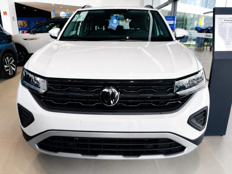 Volkswagen T-Cross para PCD fica até R$ 34.140,72 mais barato em junho; confira os preços
