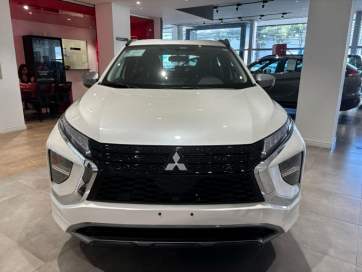 Carros bons que perderam espaço no mercado e agora podem virar oportunidade de compra