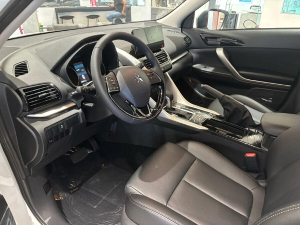Mitsubishi Eclipse Cross Rush 2027 aposta em motor turbo e 7 airbags por R$ 159.990
