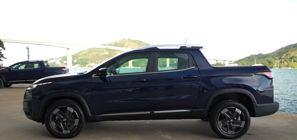 Nova Fiat Toro Volcano 2027 fica híbrida e promete gastar menos combustível