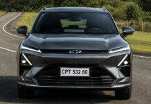 Chevrolet inicia fabricação do Captiva EV no Brasil; híbrido plug-in está nos planos Chevrolet inicia fabricação do Captiva EV no Brasil; híbrido plug-in está nos planos