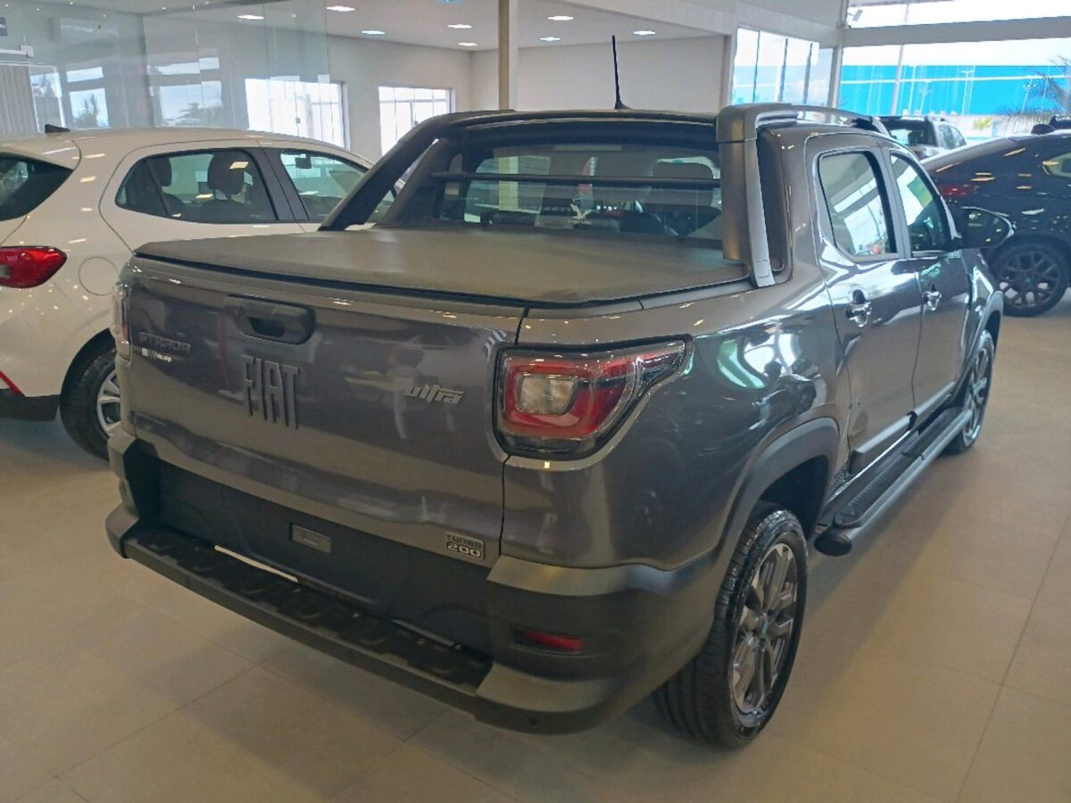 Chevrolet Montana ou Fiat Strada: qual picape vale mais a pena?