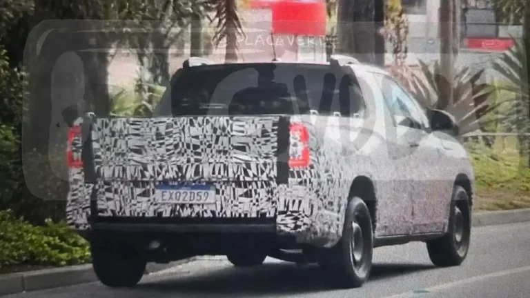 Flagra revela que Volkswagen Tukan terá versão cabine simples