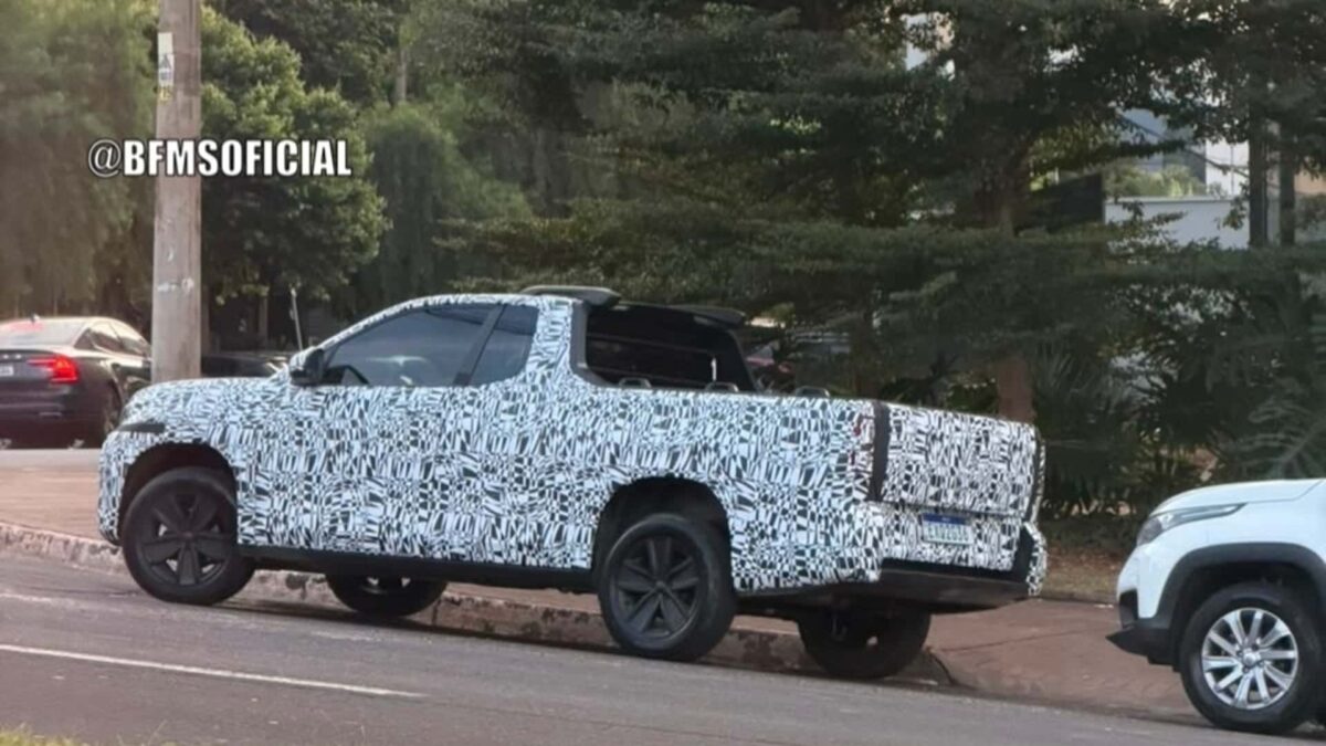 Flagra revela nova Volkswagen Tukan cabine simples em fase de testes