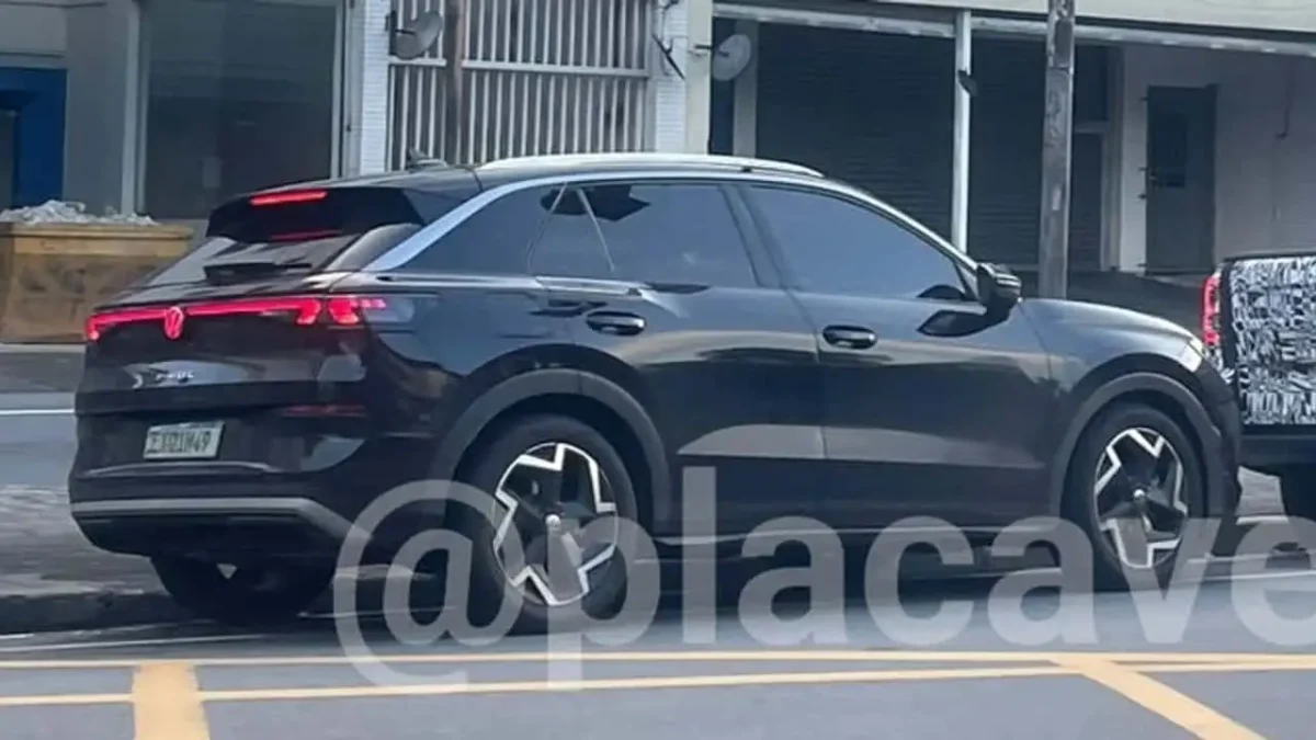 Volkswagen T-Roc roda em testes no Brasil; SUV híbrido mira rivais chineses