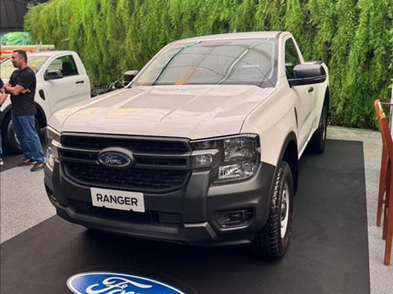 Ford Ranger XL CS 2026 impressiona: é 4x4 e carrega mais de 1.200 kg
