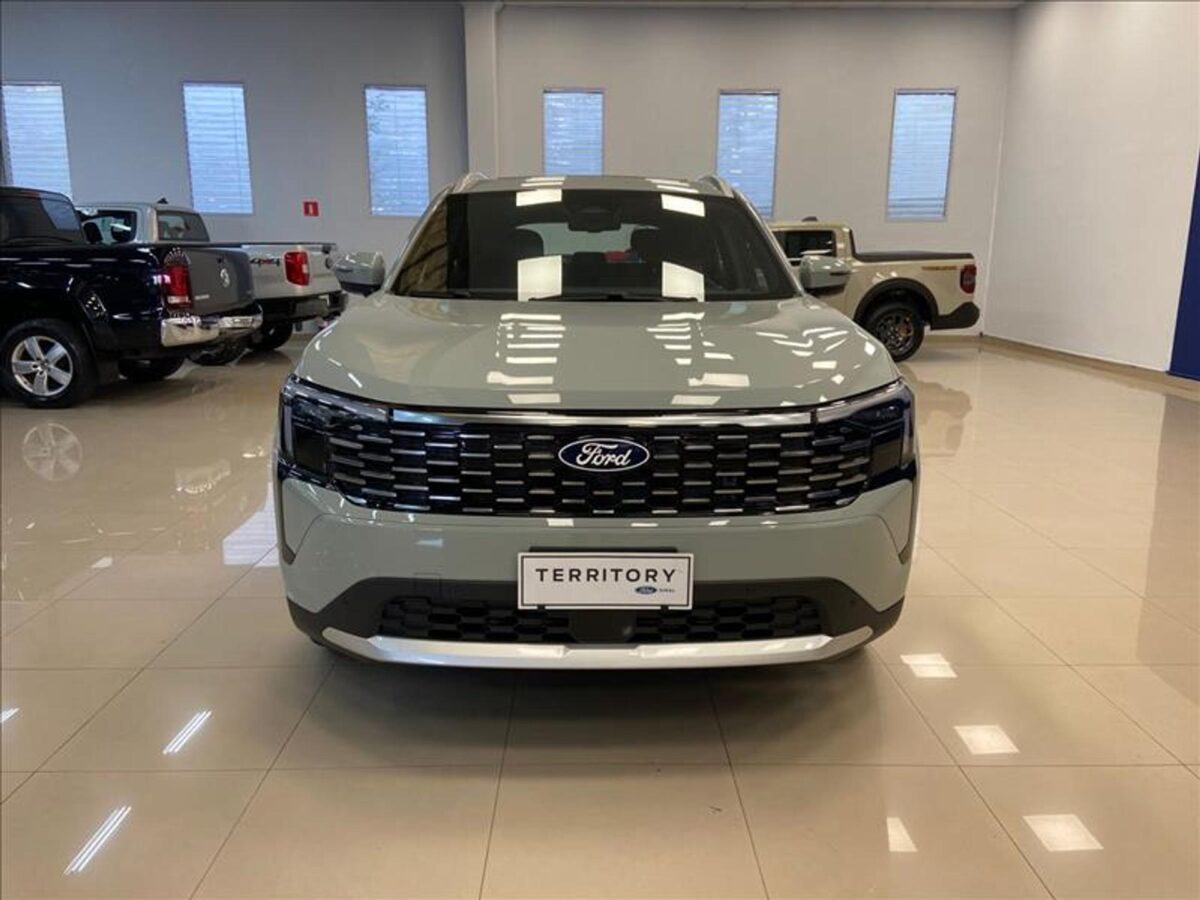 Novo Ford Territory 2026 estreia design renovado e amplia lista de equipamentos