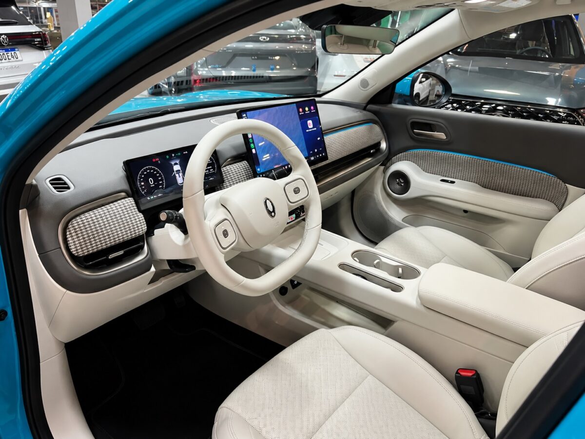 Uma semana com carro elétrico começa antes da compra: faça este teste com a sua rotina