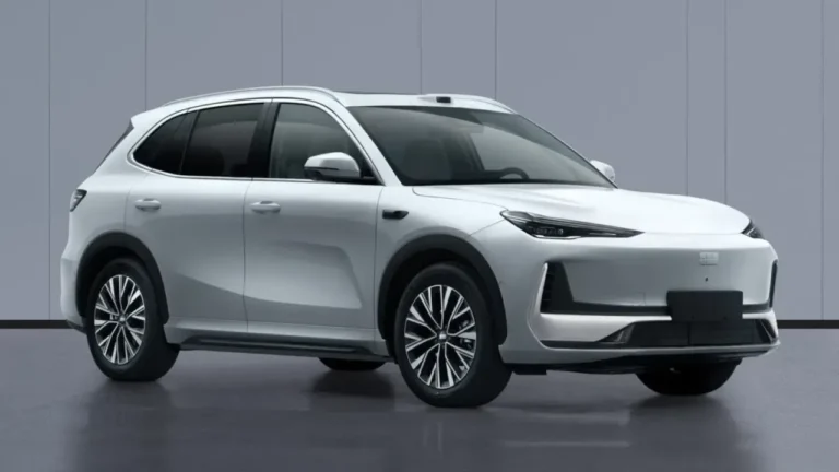Geely EX5 recebe motor de 333 cv e mudanças no design na China