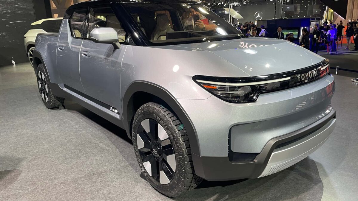 Nova fábrica da Toyota no Brasil abrirá caminho para picape inédita baseada no Corolla Cross