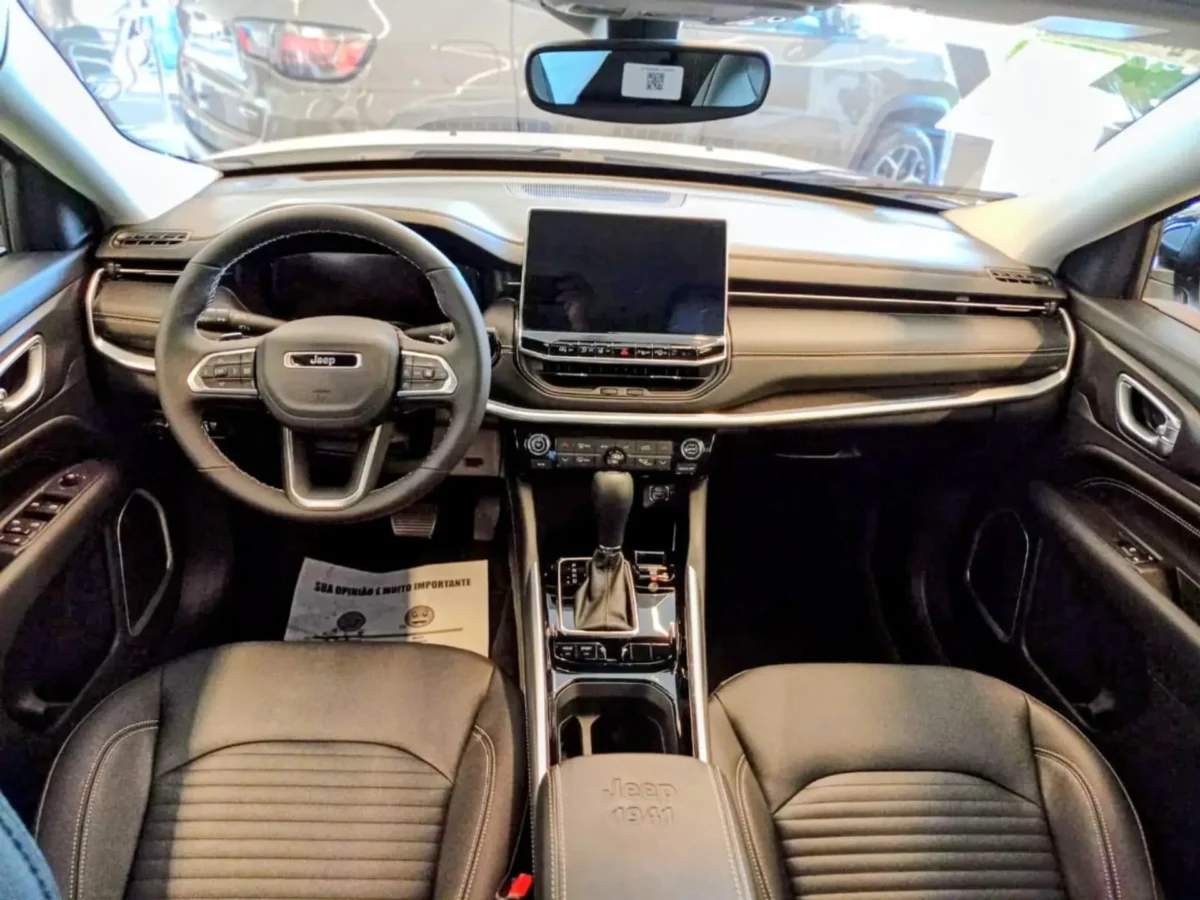 Vale a pena pagar R$ 193 mil no Jeep Commander Longitude 2026?