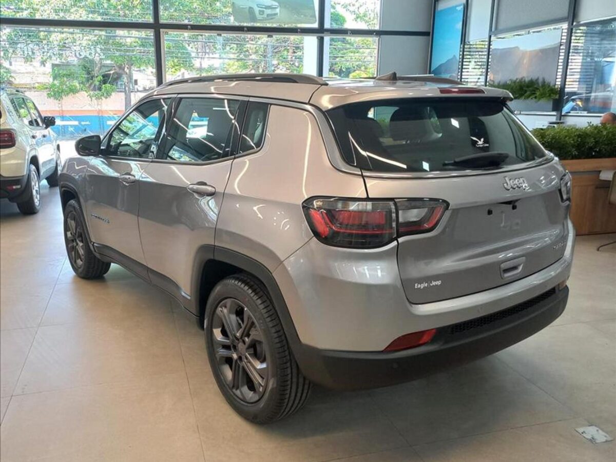 Jeep Compass Sport 2026 por R$ 160 mil: ainda vale a pena comprar?