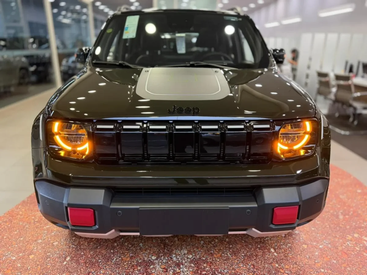 Qual versão do Jeep Renegade 2027 vale mais a pena? Compare preços e equipamentos