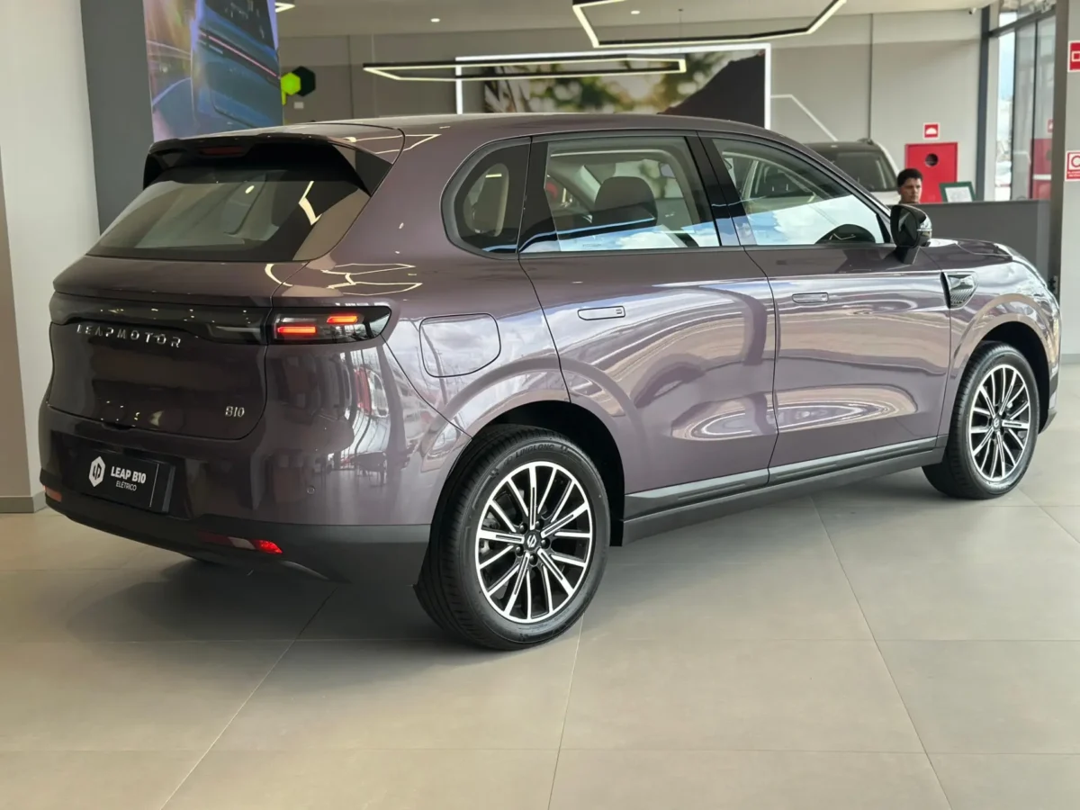 Novo Leapmotor B10 2026: conheça todos os detalhes do SUV elétrico de 218 cv