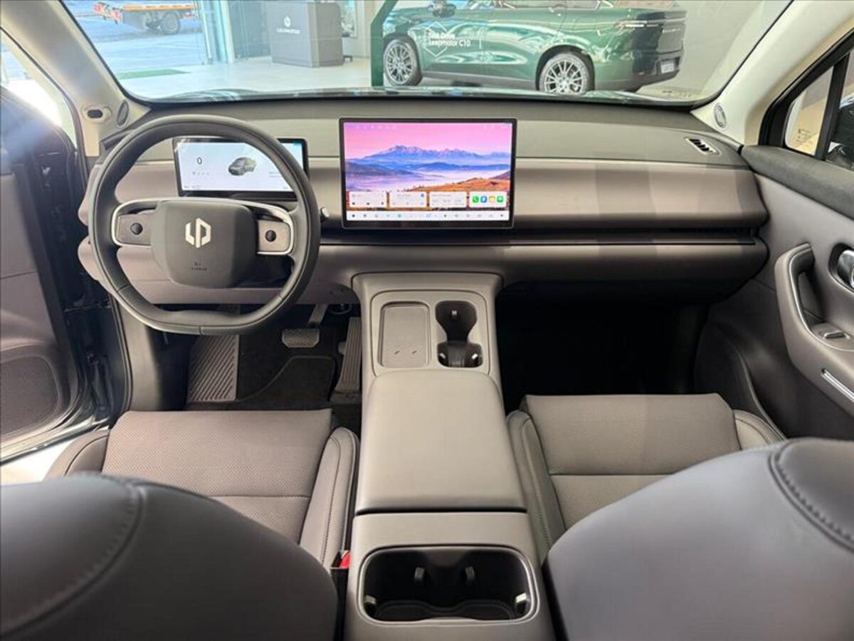 Novo Leapmotor C10 BEV 2026 surpreende: veja tudo o que ele oferece