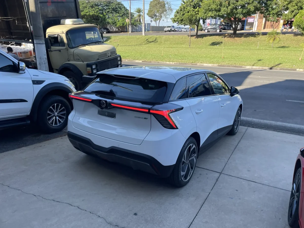 Novo MG4 Luxury 2027: veja os pontos fortes e as novidades do elétrico