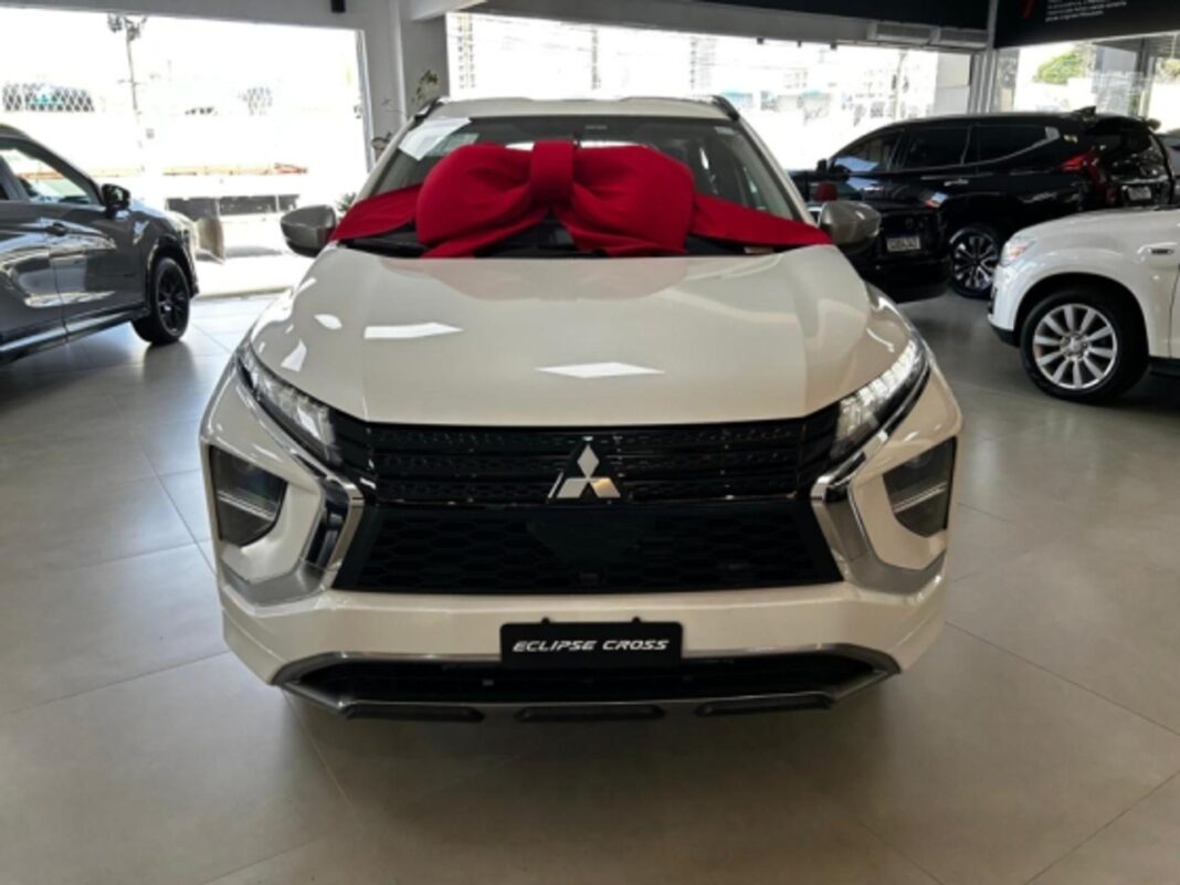 Novo Mitsubishi Eclipse Cross Rush 2027: conheça em detalhes a versão de entrada