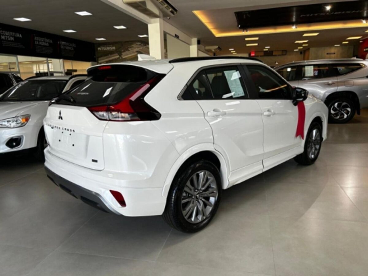 Novo Mitsubishi Eclipse Cross Rush 2027: conheça em detalhes a versão de entrada