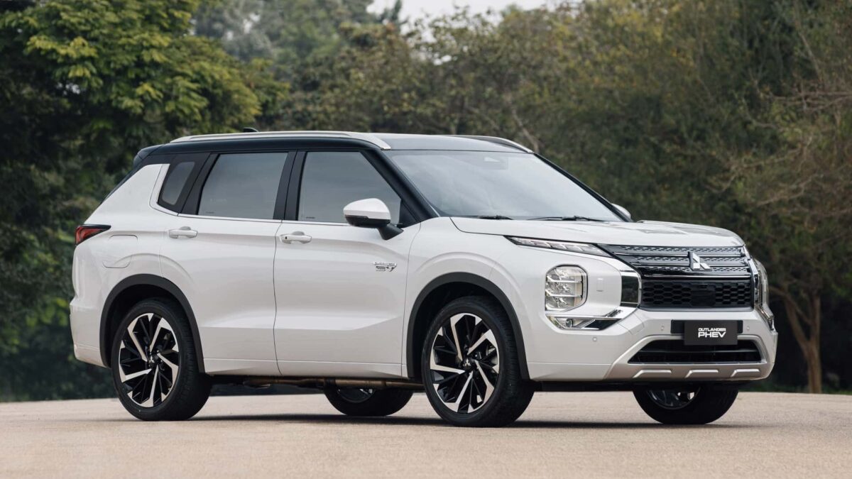 Mitsubishi surpreende mercado e reduz preços de toda a linha em até R$ 55 mil