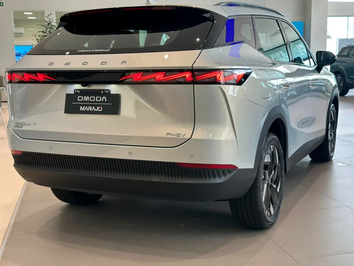 Omoda 5 Luxury 2026 vale a pena? Avaliamos o SUV que promete até 16 km/l