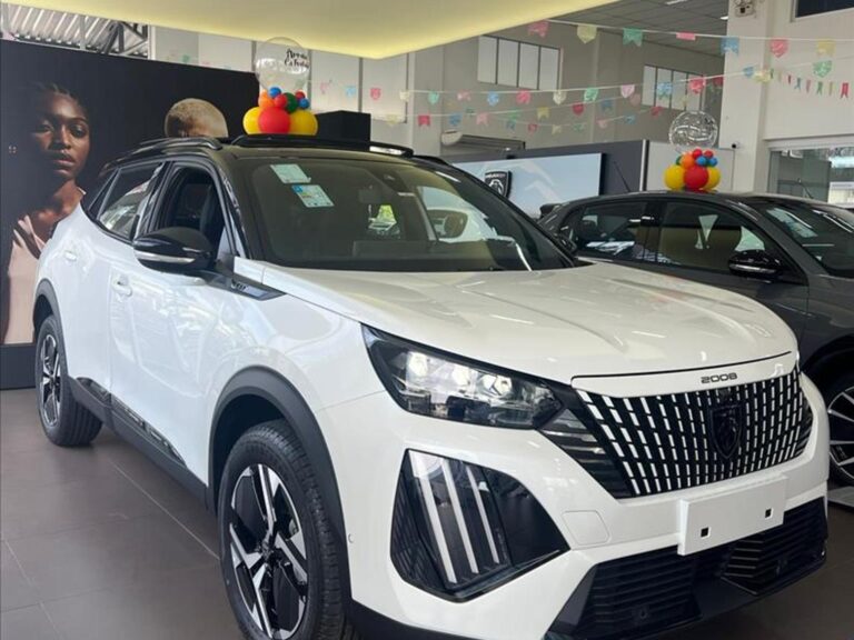 Peugeot 2008 GT Hybrid 2026 vale os R$ 155 mil? Veja o que ele oferece