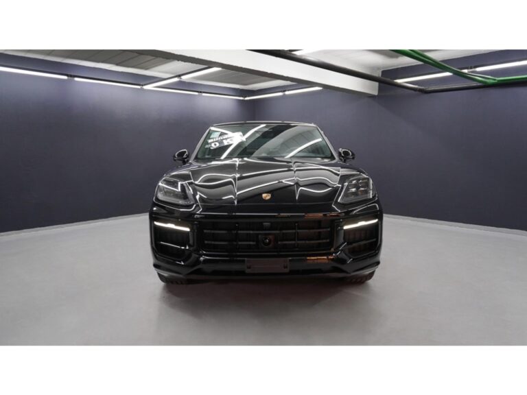 Porsche Cayenne GTS tem motor V8 biturbo e preço acima de R$ 1 milhão