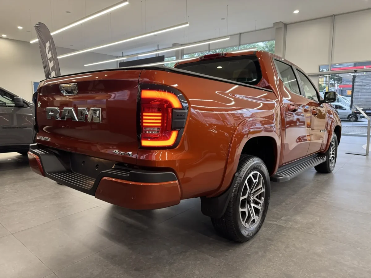 Ram Dakota Laramie: detalhes da picape que quer destronar a Hilux