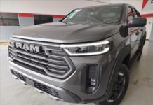 Avaliamos a Ram Dakota Warlock 2026: a picape de R$ 300 mil que divide opiniões Avaliamos a Ram Dakota Warlock 2026: a picape de R$ 290 mil que divide opiniões