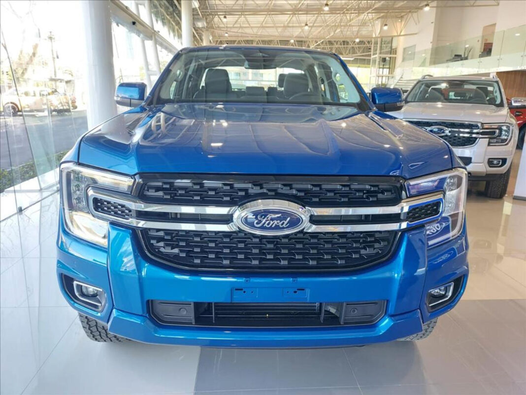 Ford Ranger acelera nas vendas, cresce 13,7% e bate recorde de 2026 Ford Ranger acelera nas vendas, cresce 13,7% e bate recorde de 2026