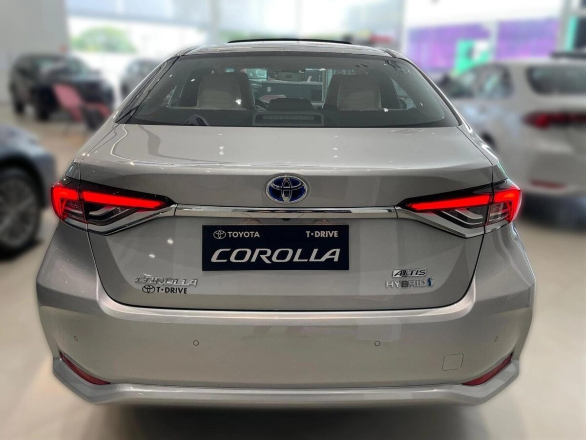 Toyota Corolla GLi Híbrido 2026 tem redução de quase R$ 45 mil para PcD