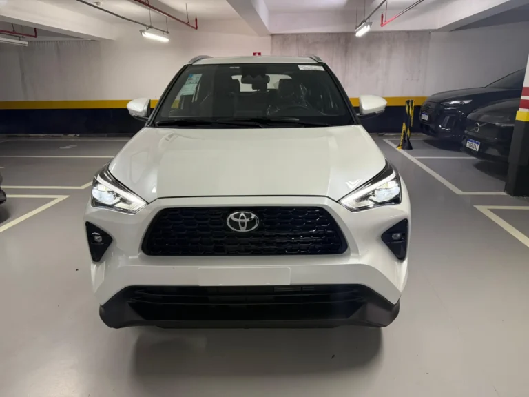 Toyota Yaris Cross XRE 2026 em avaliação: a versão do SUV vale a espera?
