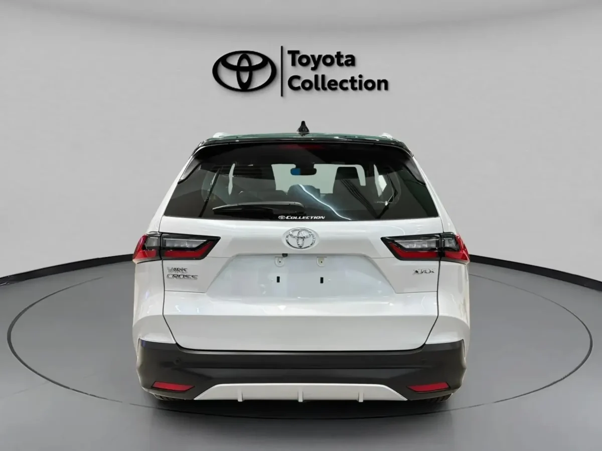 Comparativo: Toyota Yaris Cross Hybrid x Omoda 5 HEV? Confira a análise