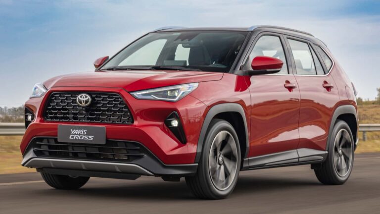 Toyota Yaris Cross ganha desconto expressivo e parte de R$ 112.480 no programa Move Brasil