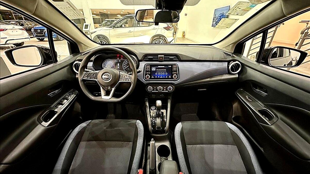 Nissan Versa 2026 para PcD fica até R$ 25.700 mais barato; veja os preços