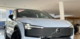 Volvo EX30 vale a pena? Veja preço, autonomia e pontos fortes do SUV elétrico