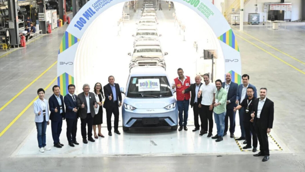 BYD alcança 100 mil veículos produzidos na fábrica de Camaçari (BA) BYD alcança 100 mil veículos produzidos na fábrica de Camaçari (BA)