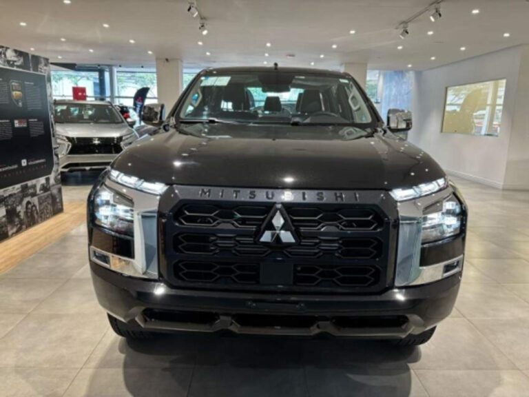 Mitsubishi Triton tem melhor mês de 2026 com alta de 54,5% nas vendas