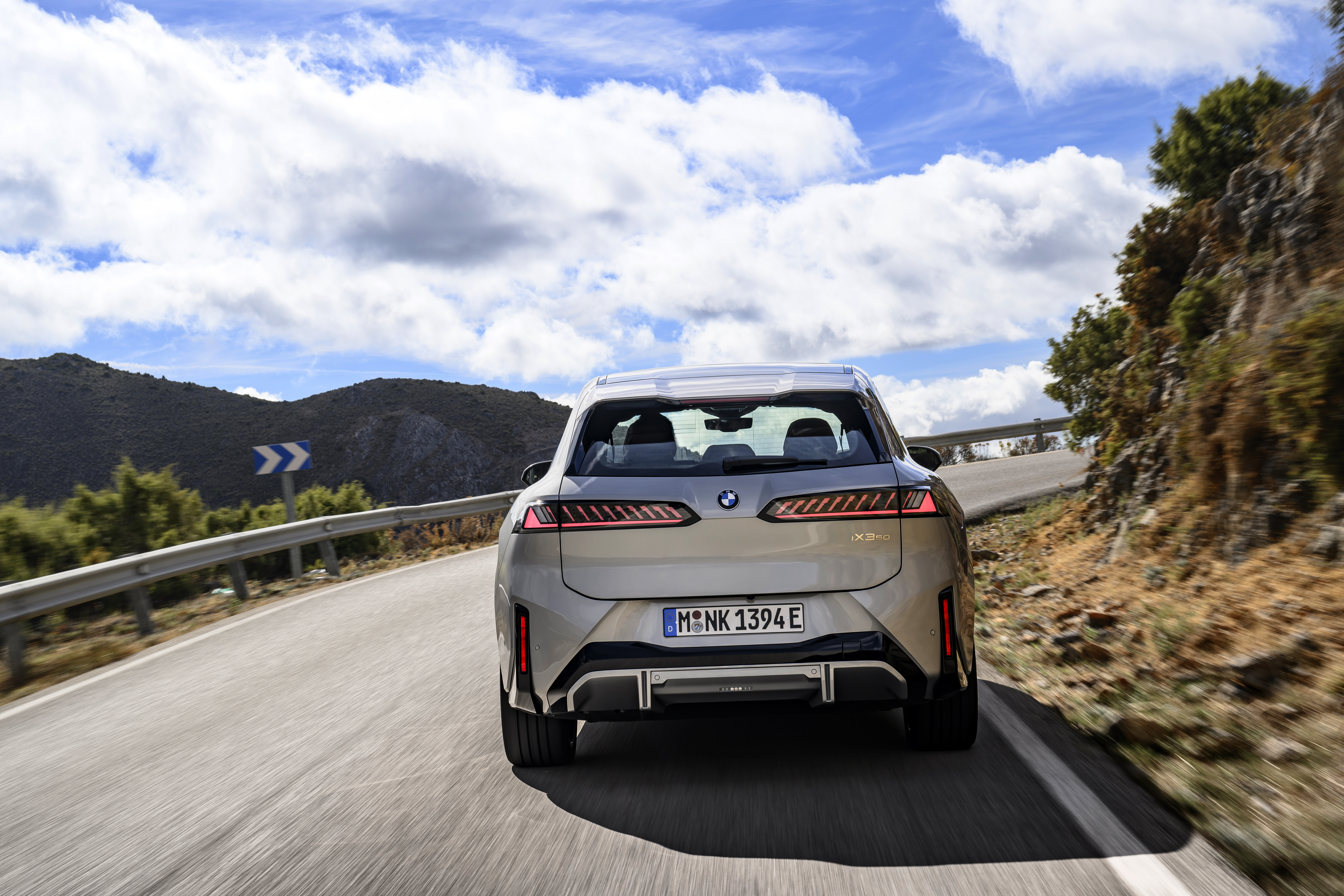 Novo BMW iX3 Neue Klasse chega ao Brasil com 570 km de autonomia