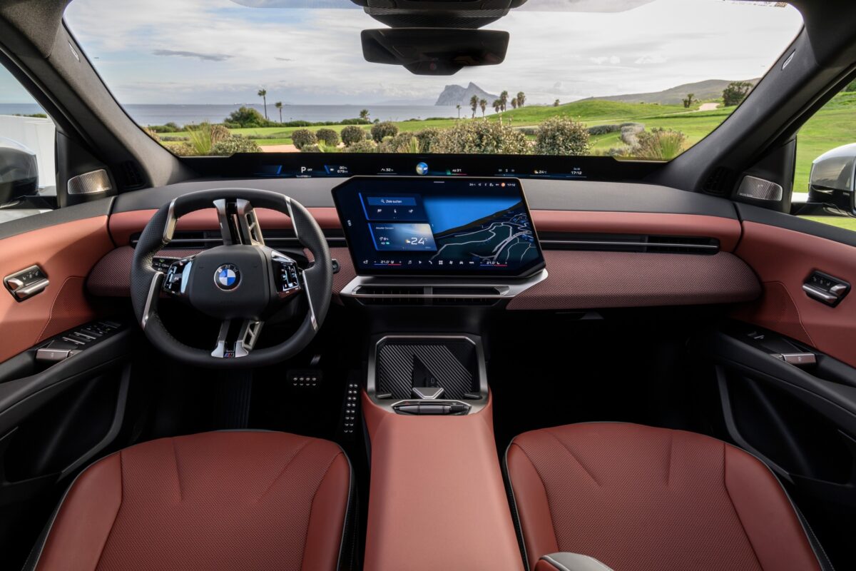 Novo BMW iX3 Neue Klasse chega ao Brasil com 570 km de autonomia