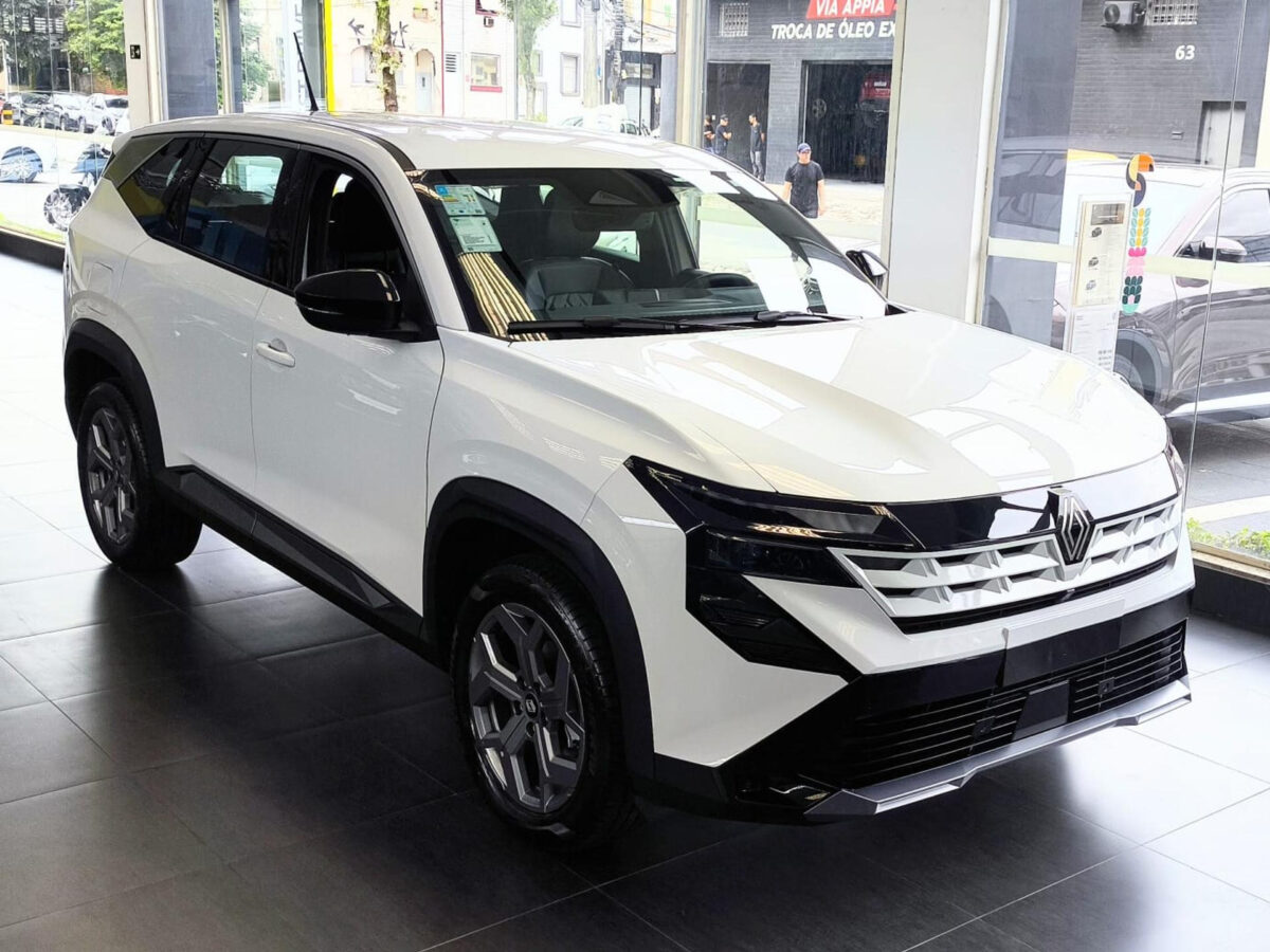 Renault Boreal para PcD fica até R$ 40,7 mil mais barato em julho