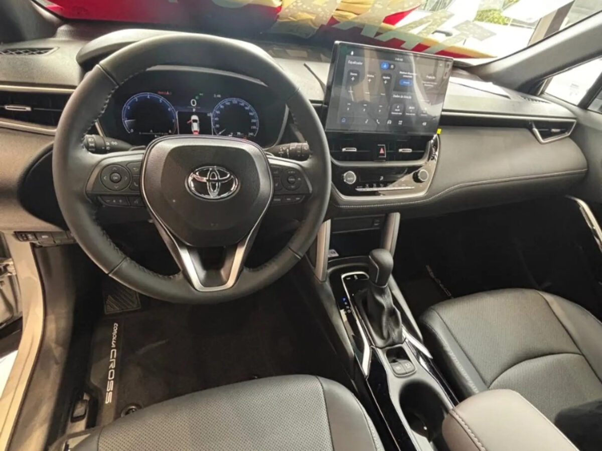 Toyota Corolla Cross fica R$ 27.675,57 mais barato para PcD em julho