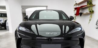 BYD celebra 100 mil carros produzidos no Brasil em menos de um ano