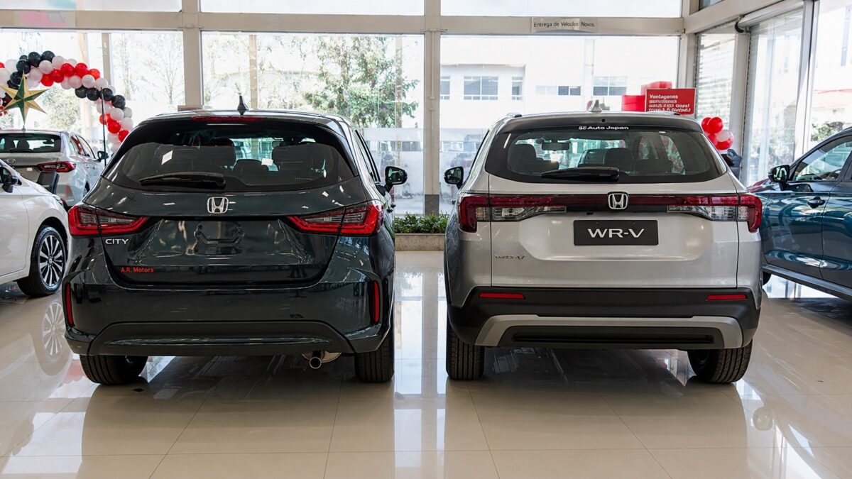 Honda City Touring x Honda WR-V EXL: qual é a melhor escolha?