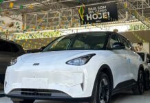 Geely EX2 dispara nas vendas e fica a apenas 27 unidades do BYD Dolphin em julho Geely EX2 dispara nas vendas e fica a apenas 27 unidades do BYD Dolphin em julho