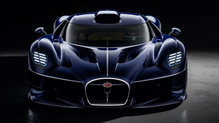 Bugatti Destrier transforma o Bolide em hipercarro exclusivo de 1.600 cv