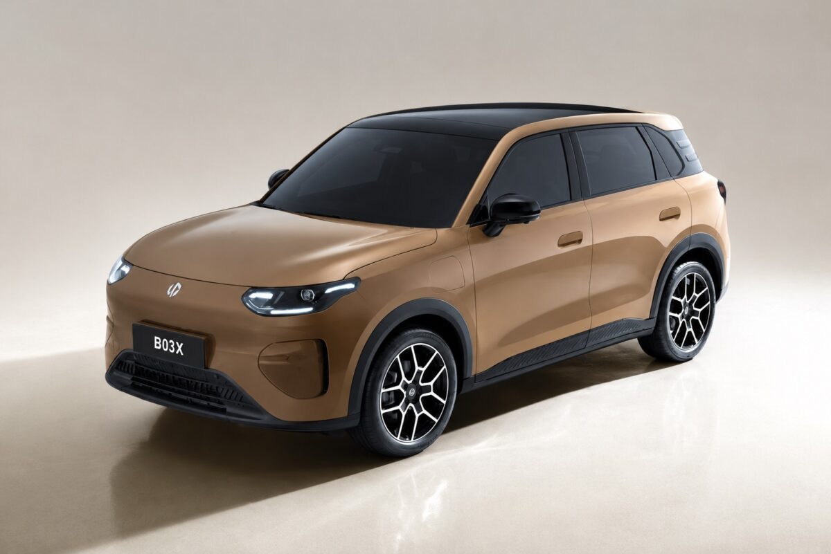 Leapmotor B03X elétrico visto de frente
