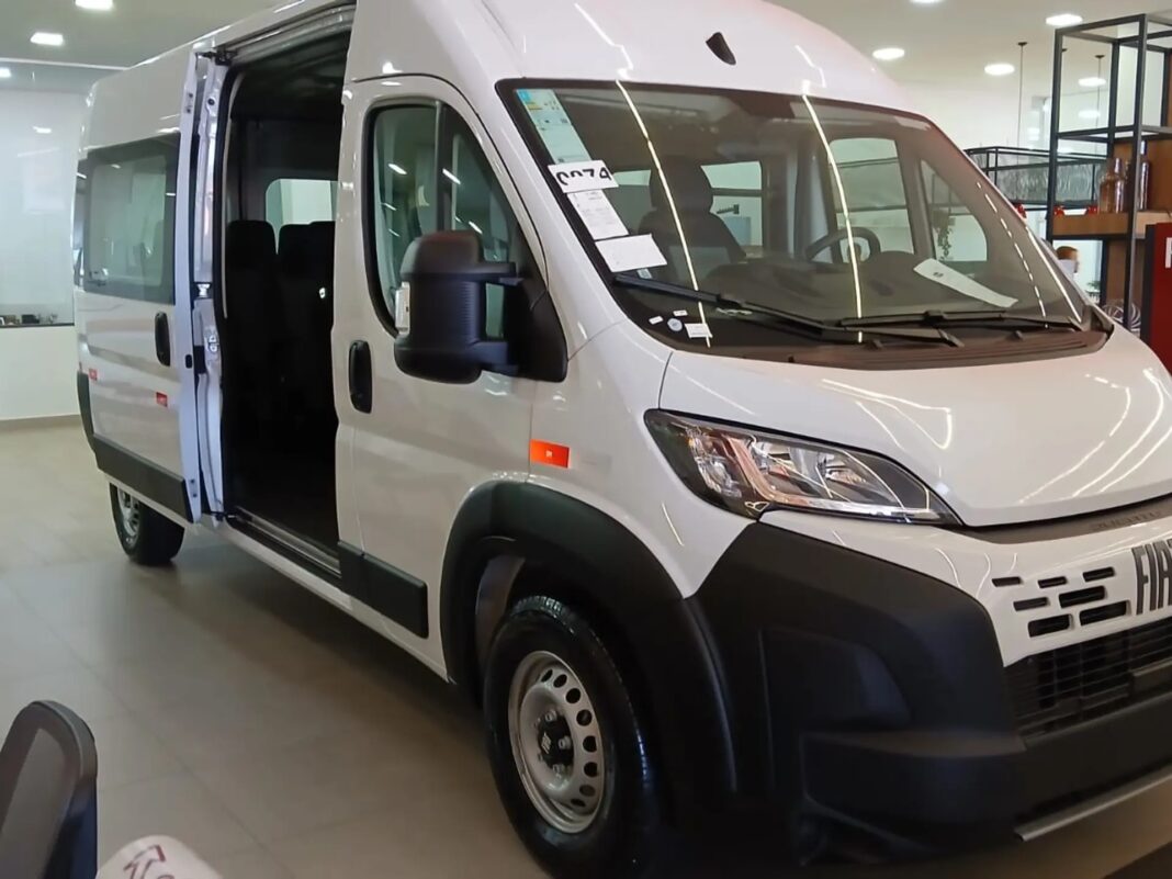 Fiat reduz em R$ 84.990 o preço da Ducato Minibus para CNPJ