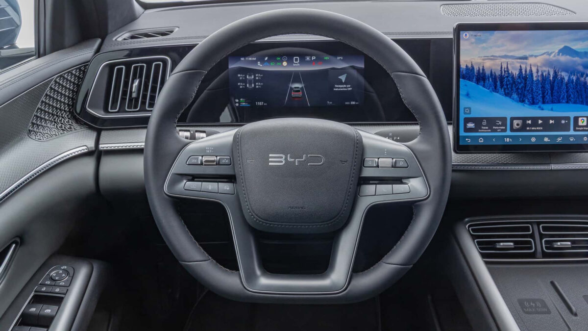 BYD lança Song Pro 2027 com motor híbrido flex, novo visual e preços a partir de R$ 176.990
